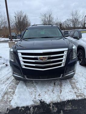 2019 Cadillac Escalade ESV Premium Luxury