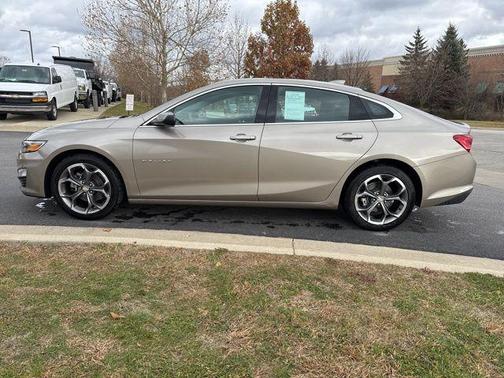2024 Chevrolet Malibu LT