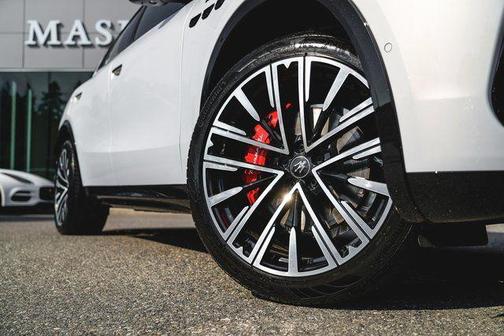 2025 Maserati Grecale Modena