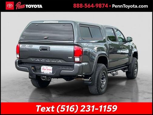 MAGNETIC GRAY METALLIC 2018 Toyota Tacoma TRD Sport