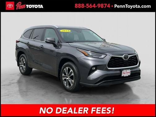 MAGNETIC GRAY MET 2024 Toyota Highlander XLE