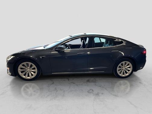 2017 Tesla Model S 75D