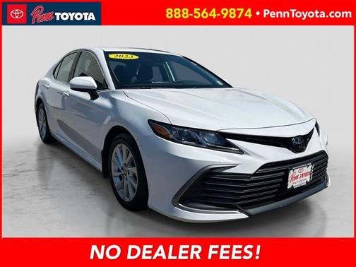 ICE CAP 2023 Toyota Camry LE