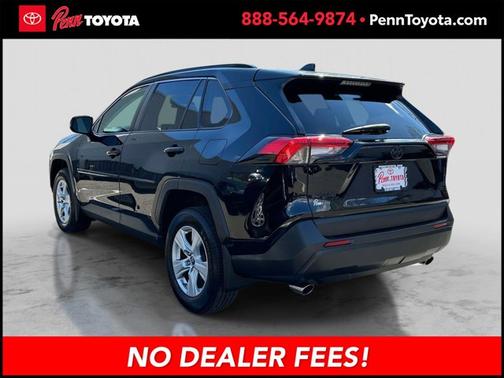 MIDNIGHT BLACK METALLIC 2019 Toyota RAV4 XLE