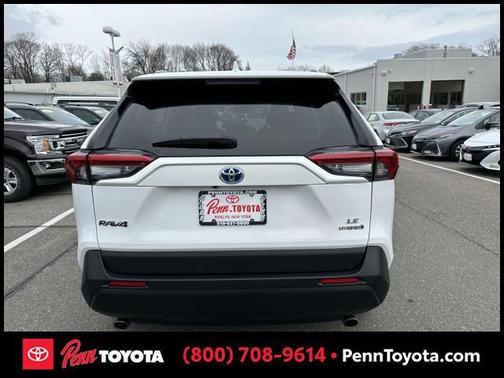 2022 Toyota RAV4 Hybrid LE