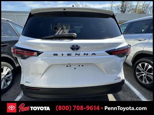 2021 Toyota Sienna XLE