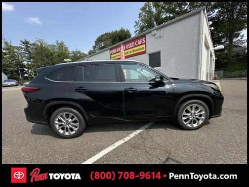 2022 Toyota Highlander Limited