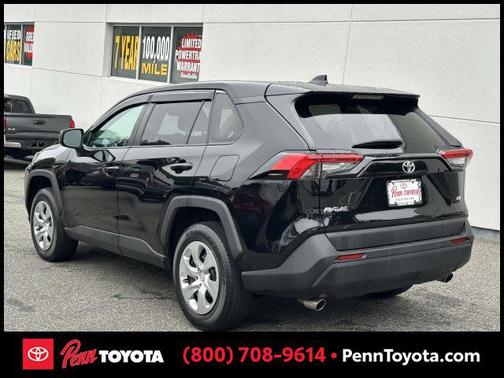 2023 Toyota RAV4 LE