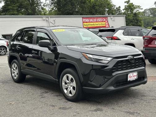 2023 Toyota RAV4 LE