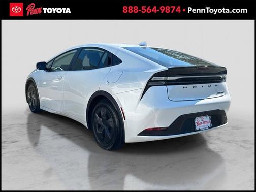 2024 Toyota Prius Prime SE