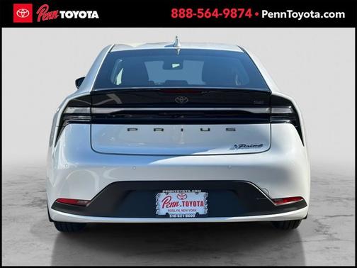 2024 Toyota Prius Prime SE