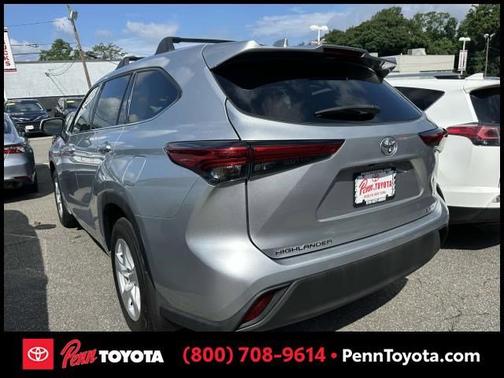 2021 Toyota Highlander LE