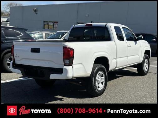 2022 Toyota Tacoma SR