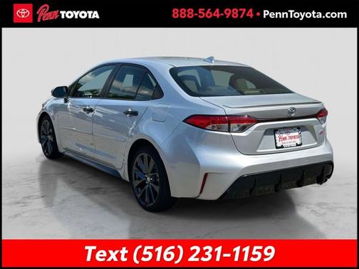 CLASSIC SILVER ME 2024 Toyota Corolla SE