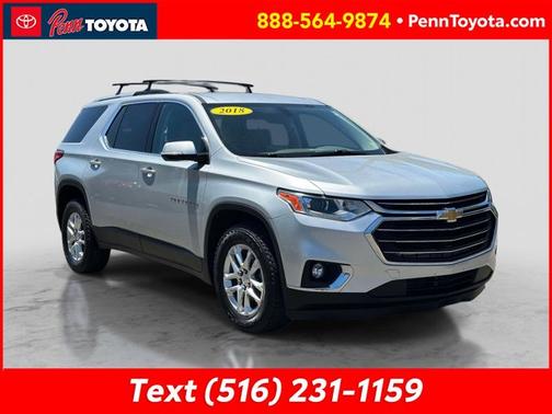 Silver Ice Metallic 2018 Chevrolet Traverse LT Cloth