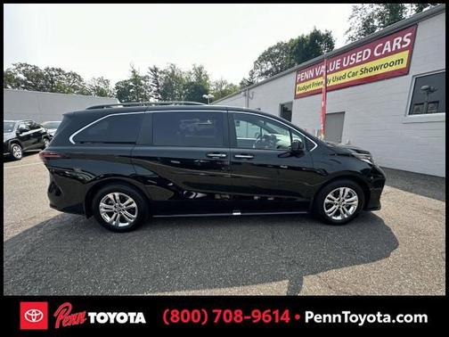 2023 Toyota Sienna XSE