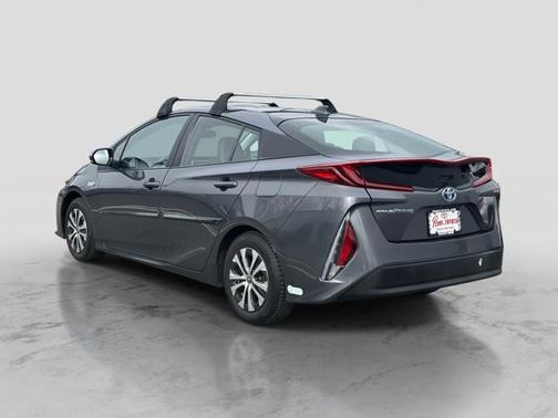 2022 Toyota Prius Prime XLE