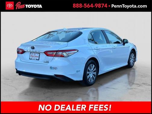 2020 Toyota Camry Hybrid LE