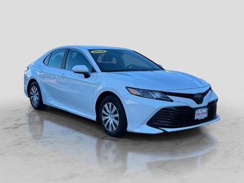 2020 Toyota Camry Hybrid LE