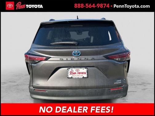 2022 Toyota Sienna XLE