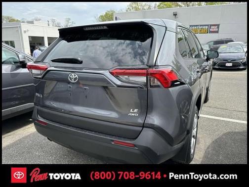 2022 Toyota RAV4 LE