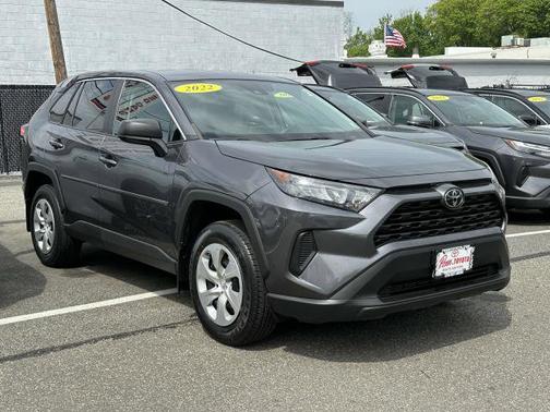 2022 Toyota RAV4 LE