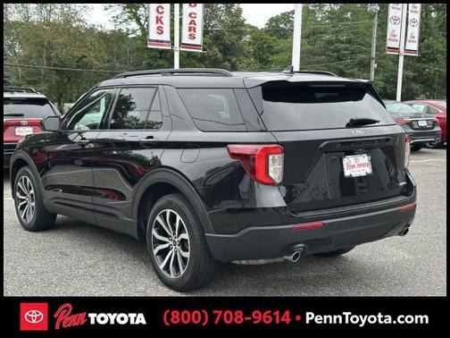 2022 Ford Explorer ST-Line