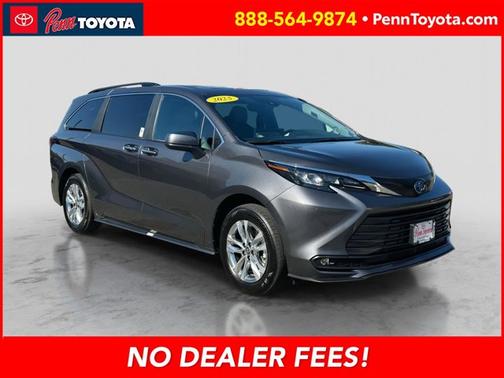 2025 Toyota Sienna XLE