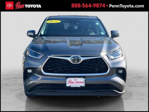 2021 Toyota Highlander LE