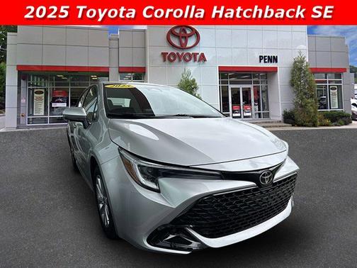 2025 Toyota Corolla Hatchback SE