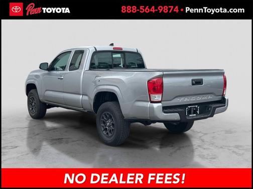SILVER SKY METALLIC 2016 Toyota Tacoma SR