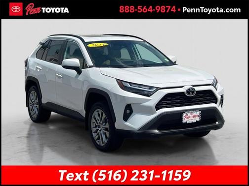 WIND CHILL PEARL 2024 Toyota RAV4 XLE Premium