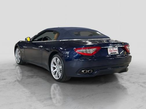 2014 Maserati GranTurismo 2DR CONV GRNTRSMO