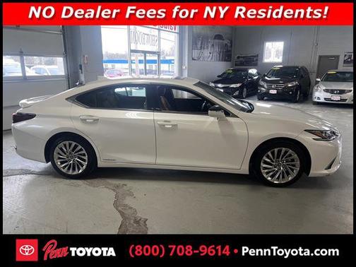 2021 Lexus ES 300h Luxury