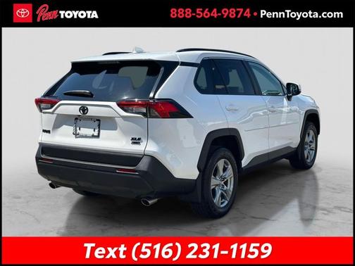 ICE CAP 2023 Toyota RAV4 XLE