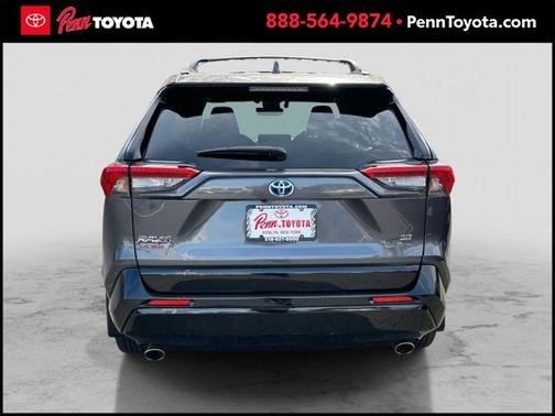 2024 Toyota RAV4 Prime SE