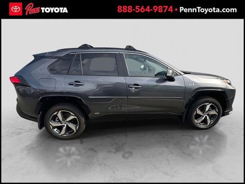 2024 Toyota RAV4 Prime SE