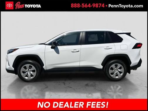 ICE CAP 2023 Toyota RAV4 LE