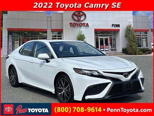 2022 Toyota Camry SE