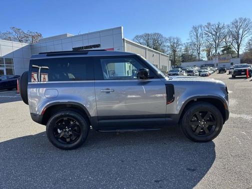 2022 Land Rover Defender S