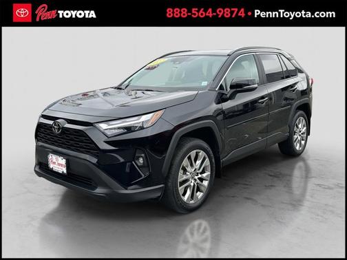 2022 Toyota RAV4 XLE Premium