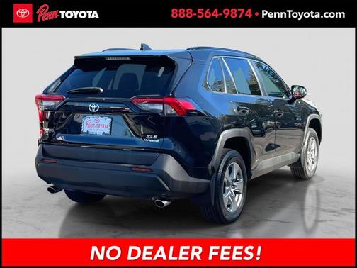 2022 Toyota RAV4 Hybrid XLE