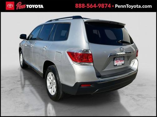 2012 Toyota Highlander SE