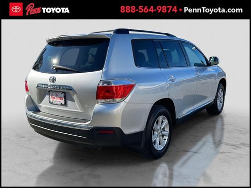 2012 Toyota Highlander SE