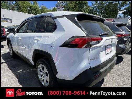 2022 Toyota RAV4 LE
