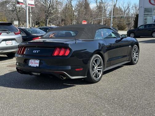 2017 Ford Mustang GT Premium