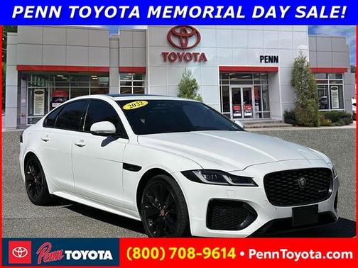2022 Jaguar XF R-Dynamic SE