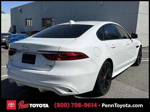2022 Jaguar XF R-Dynamic SE