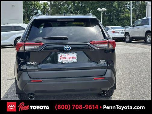 2022 Toyota RAV4 Hybrid XLE