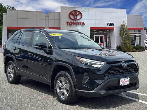 2022 Toyota RAV4 Hybrid XLE
